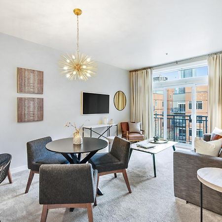 Belltown Court III Apartment Seattle Room photo