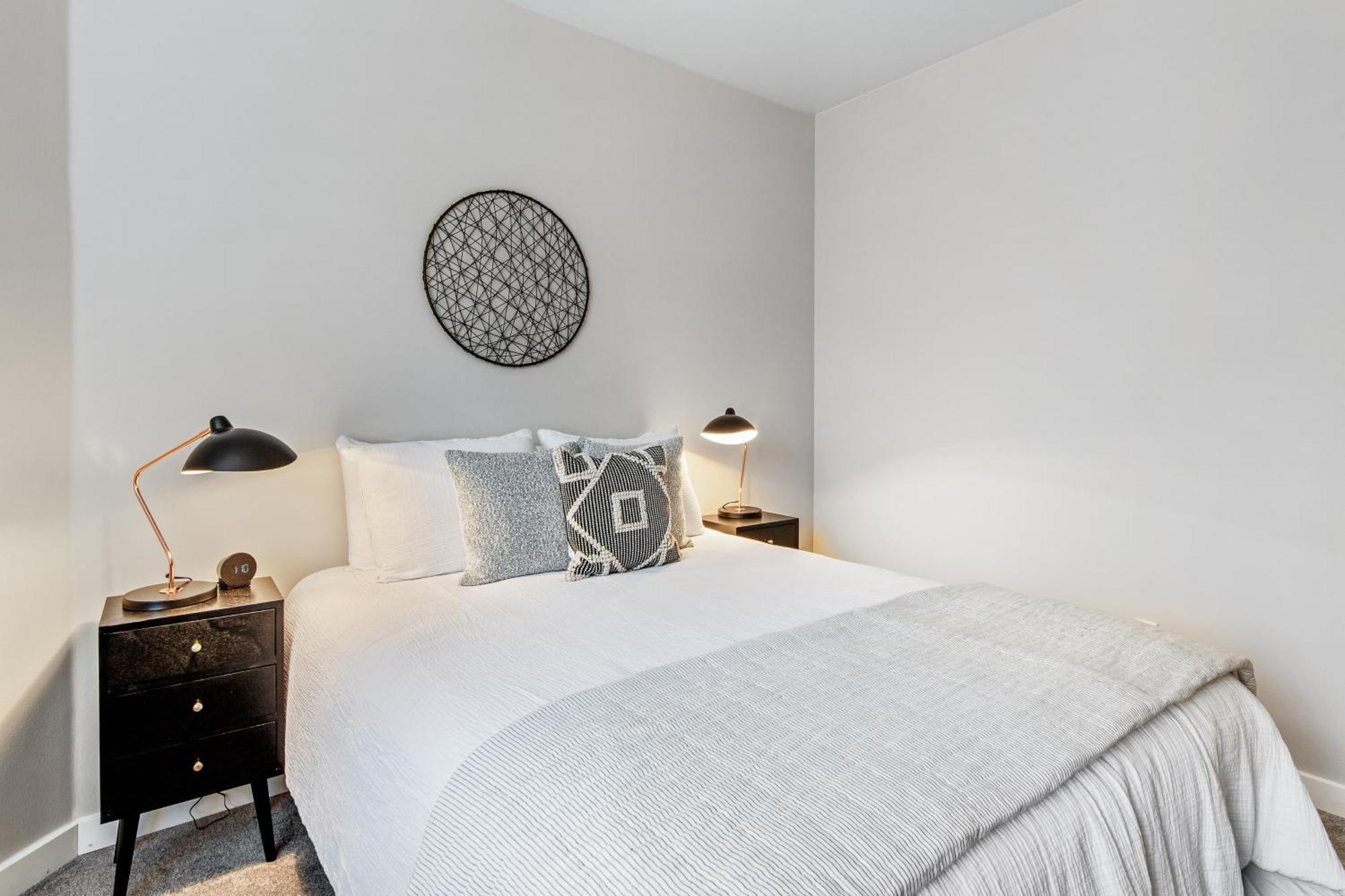 Belltown Court III Apartment Seattle Room photo