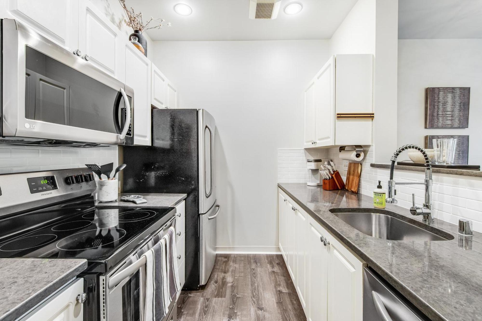 Belltown Court III Apartment Seattle Room photo